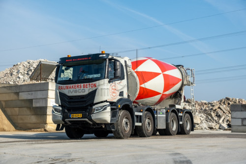 X-Way 8x4 - 04